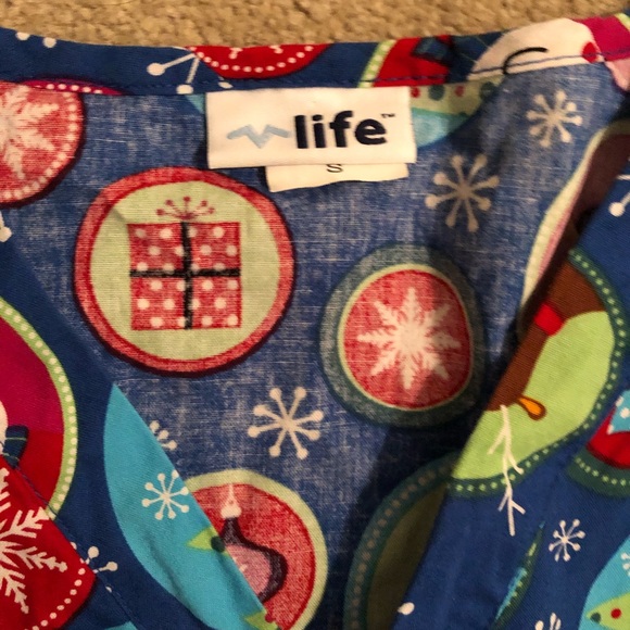 Christmas life uniform scrub top - Picture 3 of 3